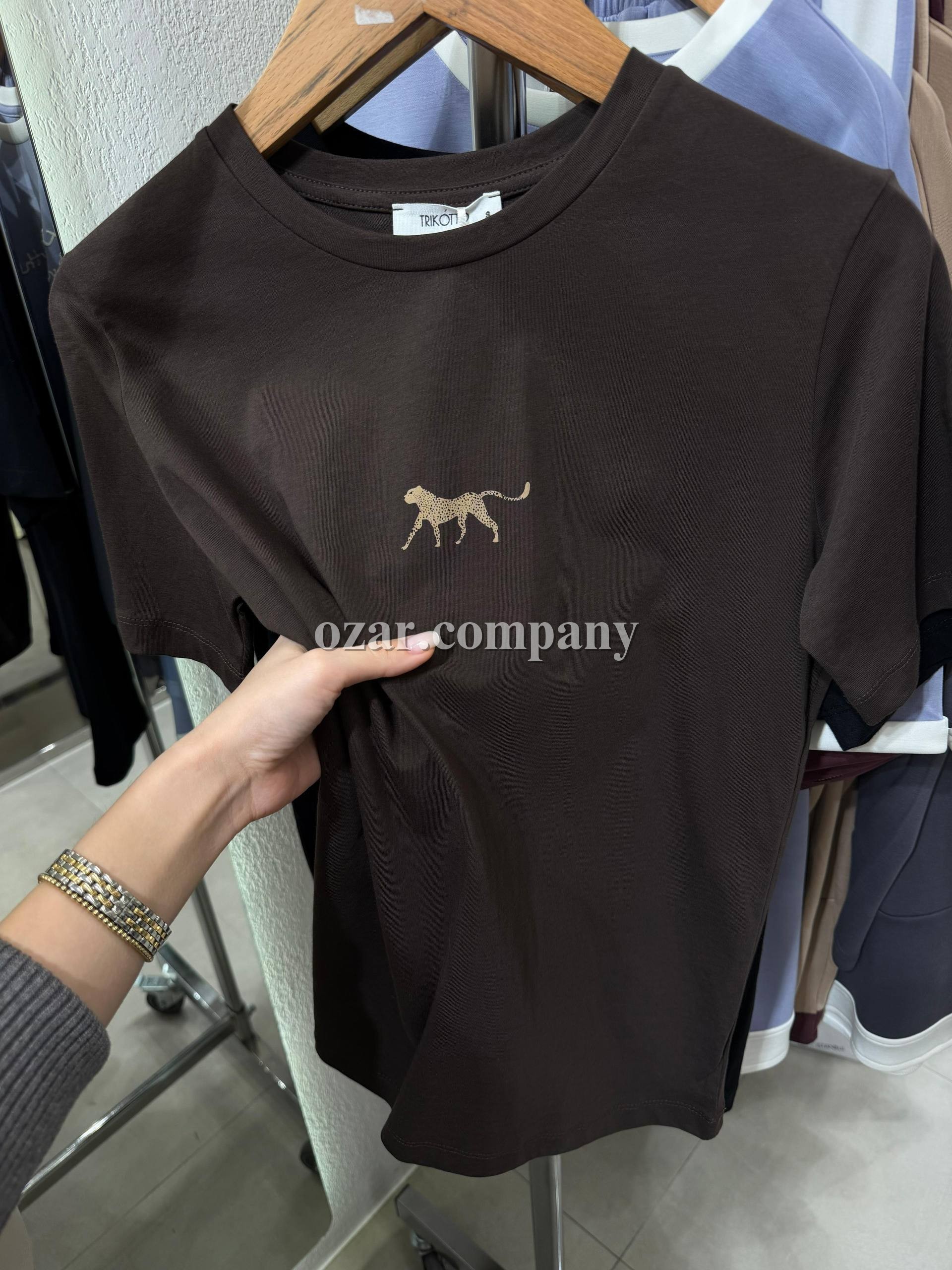 Женская Футболка Trikotto