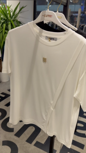 Женская Футболка Cute