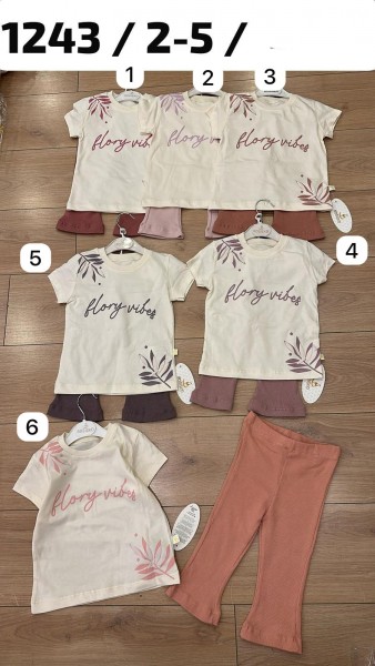 Костюм Для Девочки Bobisko (2-3-4-5лет)