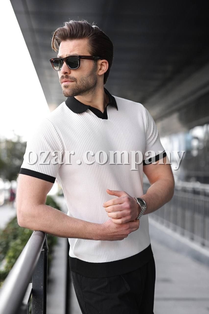 Мужская Трикотажная Футболка Madmext