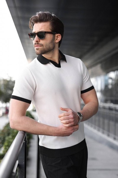 Мужская Трикотажная Футболка Madmext