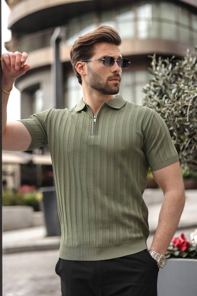 Мужская Трикотажная Футболка Madmext